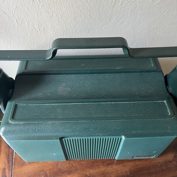 Vtg STANLEY Aladdin Green Insulated Divided Lunch Box Cooler NO THERMOS - Picture 2 of 15